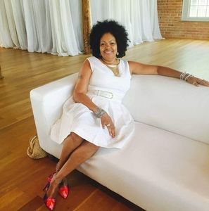 Meet your Posher, Annette